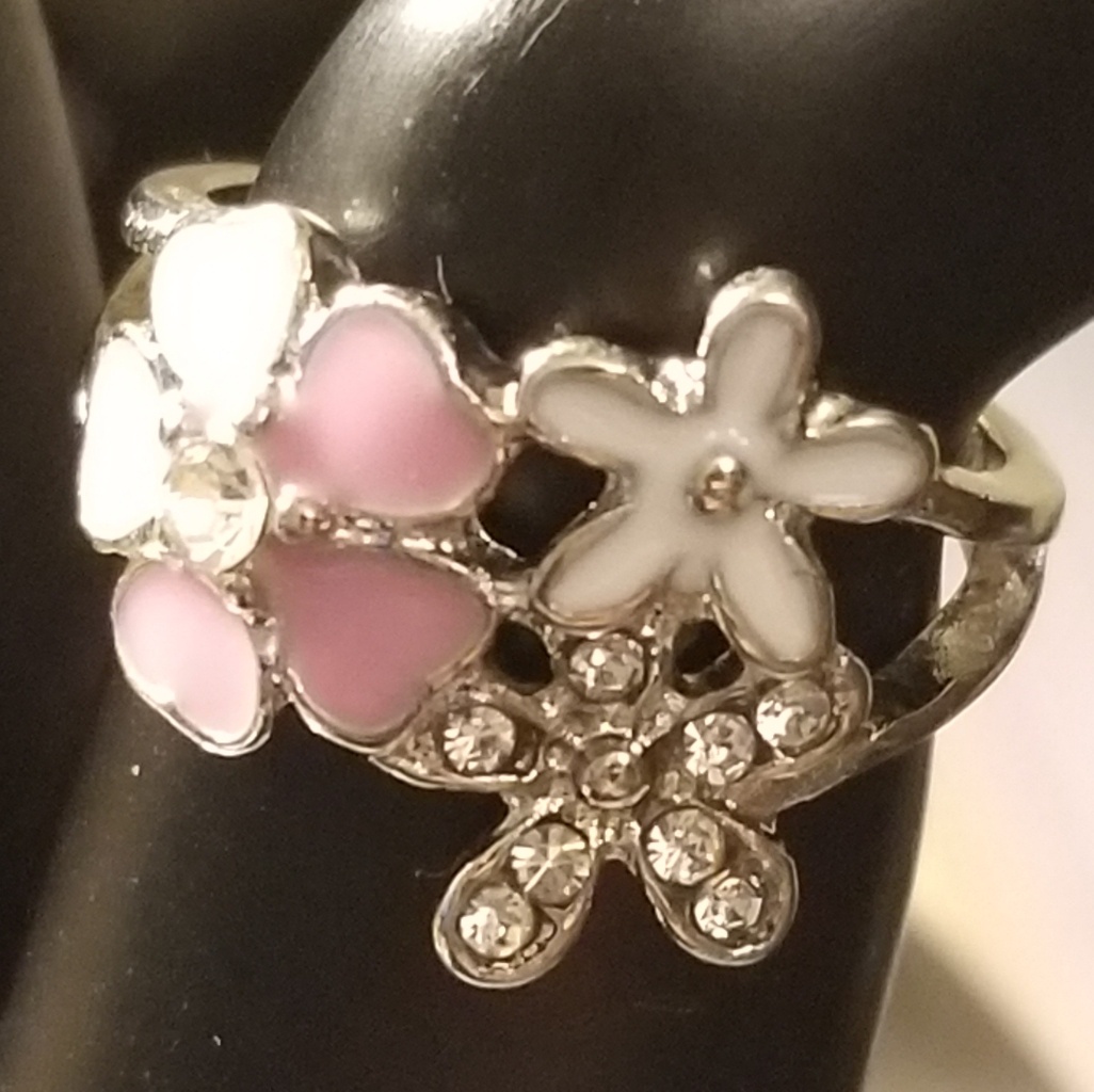 Sterling Silver Enamel Flower Ring Sizes 5 6 28$